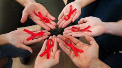Persiste discriminación por VIH en centros de trabajo