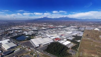 ¿De qué manera la producción de automóviles ayudará a la recuperación económica en Puebla?