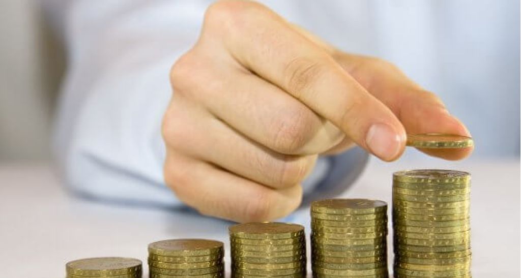 El Financiero revela que podría subir a 102 pesos el Salario Mínimo